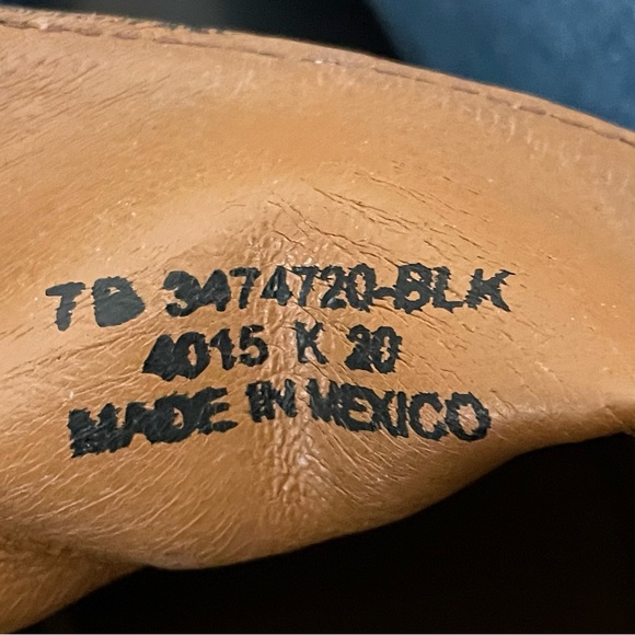 Frye - Picture 8 of 8